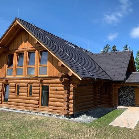 Luxusni Srub Az 24 Luzek - Sruby-Lipno Villa Frymburk Luaran gambar