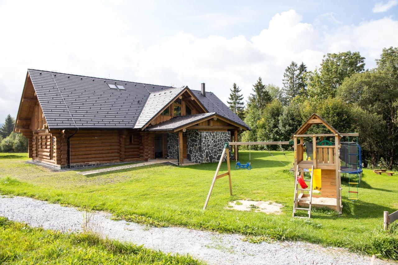 Luxusni Srub Az 24 Luzek - Sruby-Lipno Villa Frymburk Luaran gambar