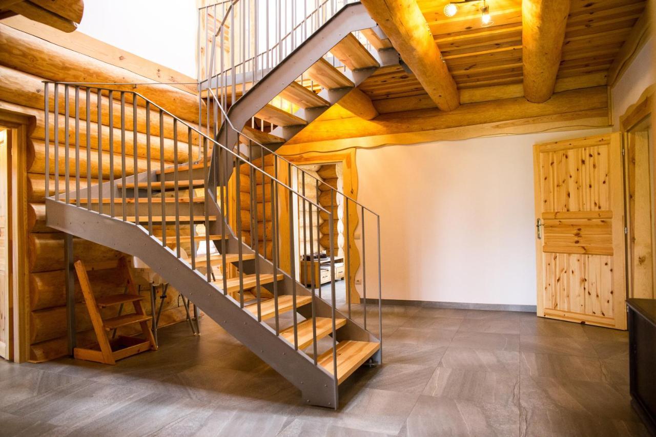 Luxusni Srub Az 24 Luzek - Sruby-Lipno Villa Frymburk Luaran gambar